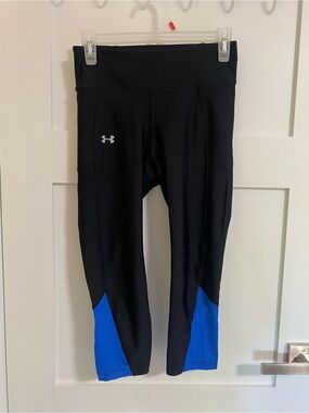 Under Armour Women’s Black Leggings with Blue Lower Panels